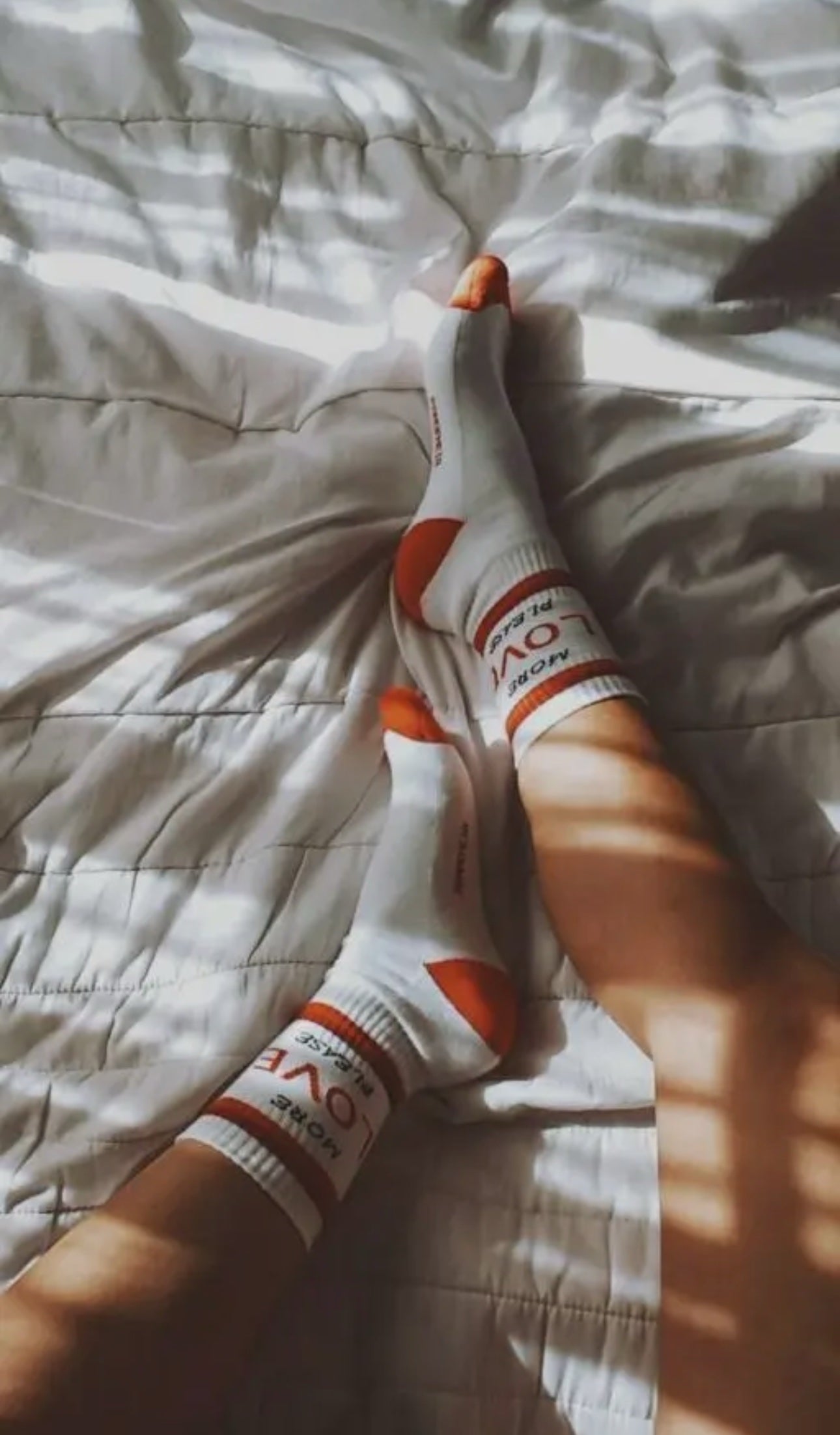 Pegada - Chaussettes "MORE LOVE PLEASE"