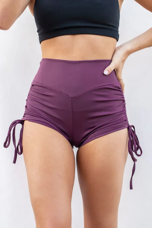 Vetement de poledance Lunalae short taille-haute de couleur violette