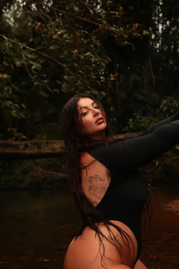 Rolling - Lara Black Body – Image 4